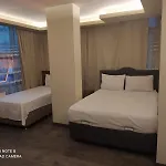 Center Otel *